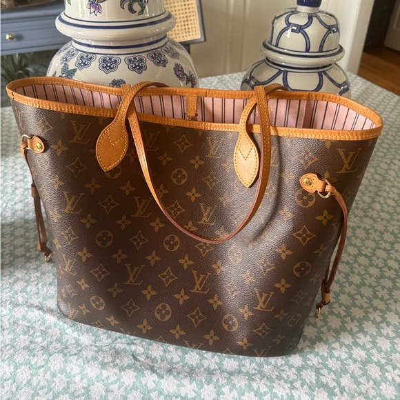 Louis Vuitton Handbags - Sold!!!!!